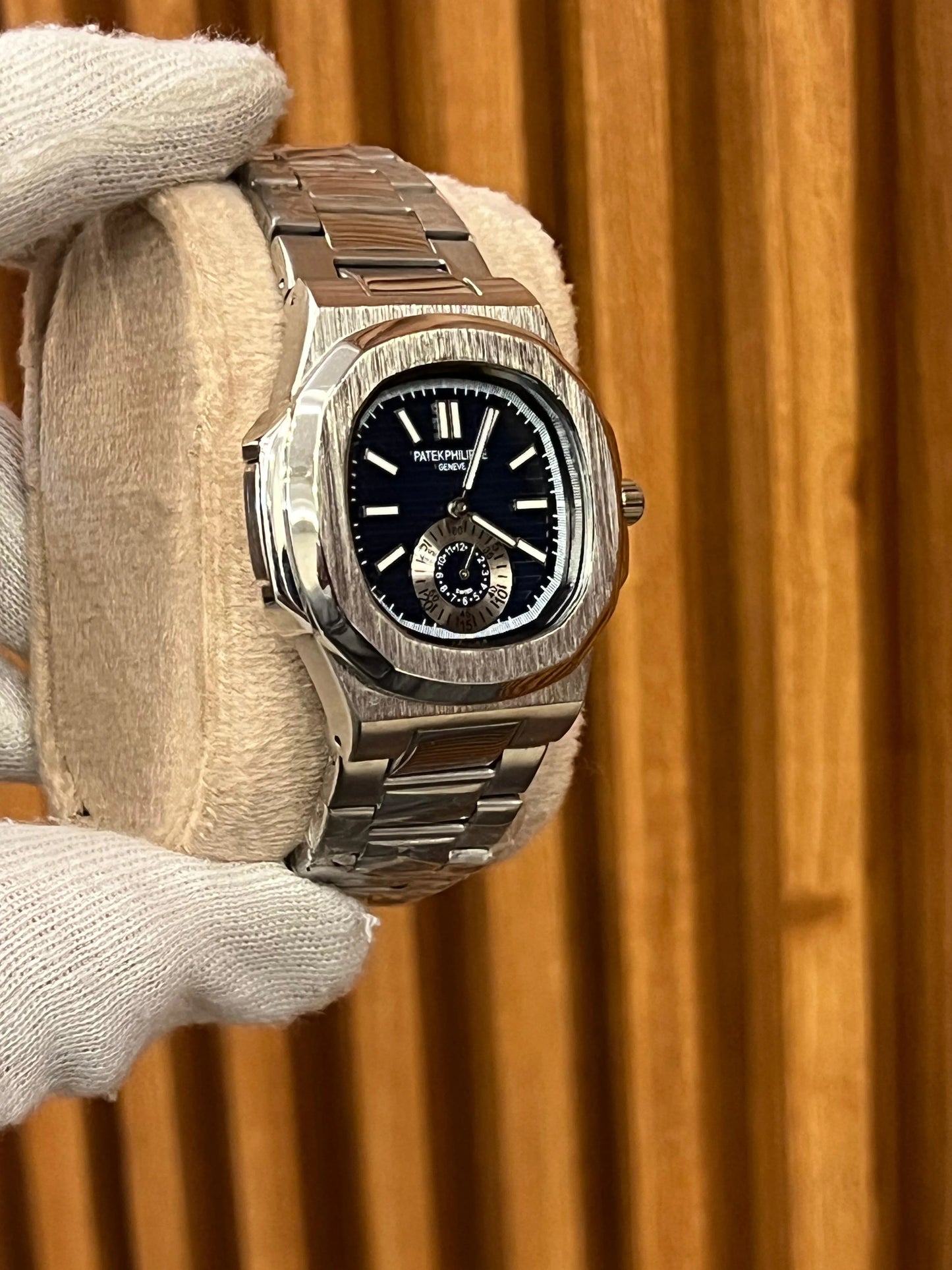 PP - Nautilus Silver Black and White - AAA Quality