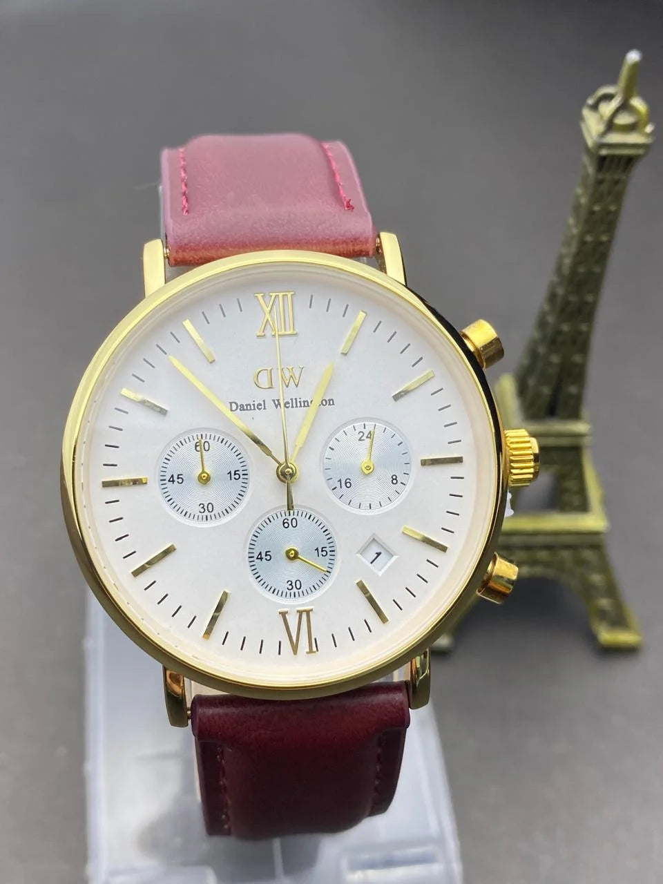 DW Classic Multi-Function – Silver Steel with Pure White Dial