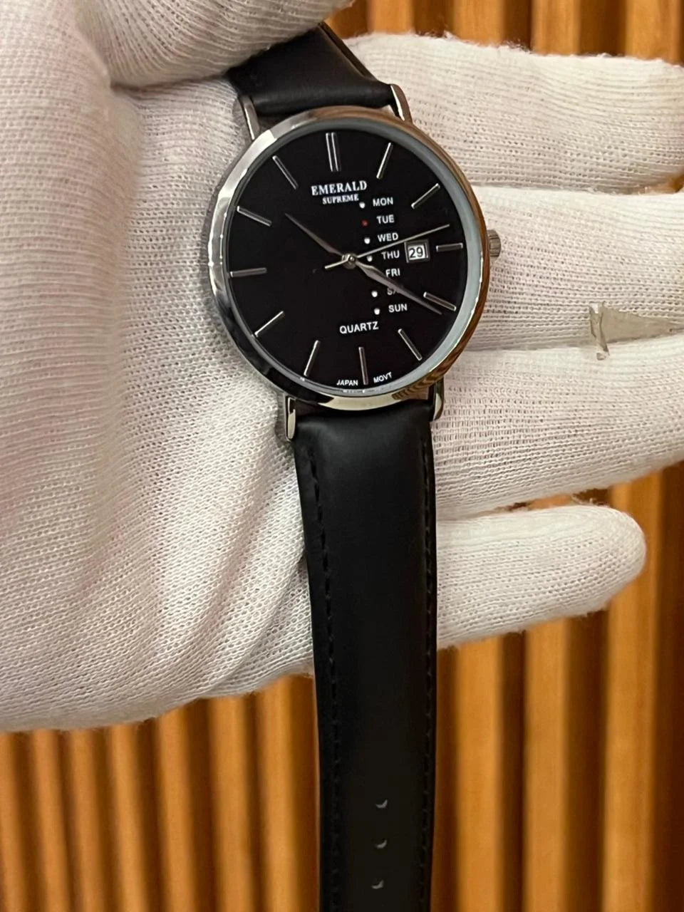 Elegant Day & Date Men’s Watch – Premium Look