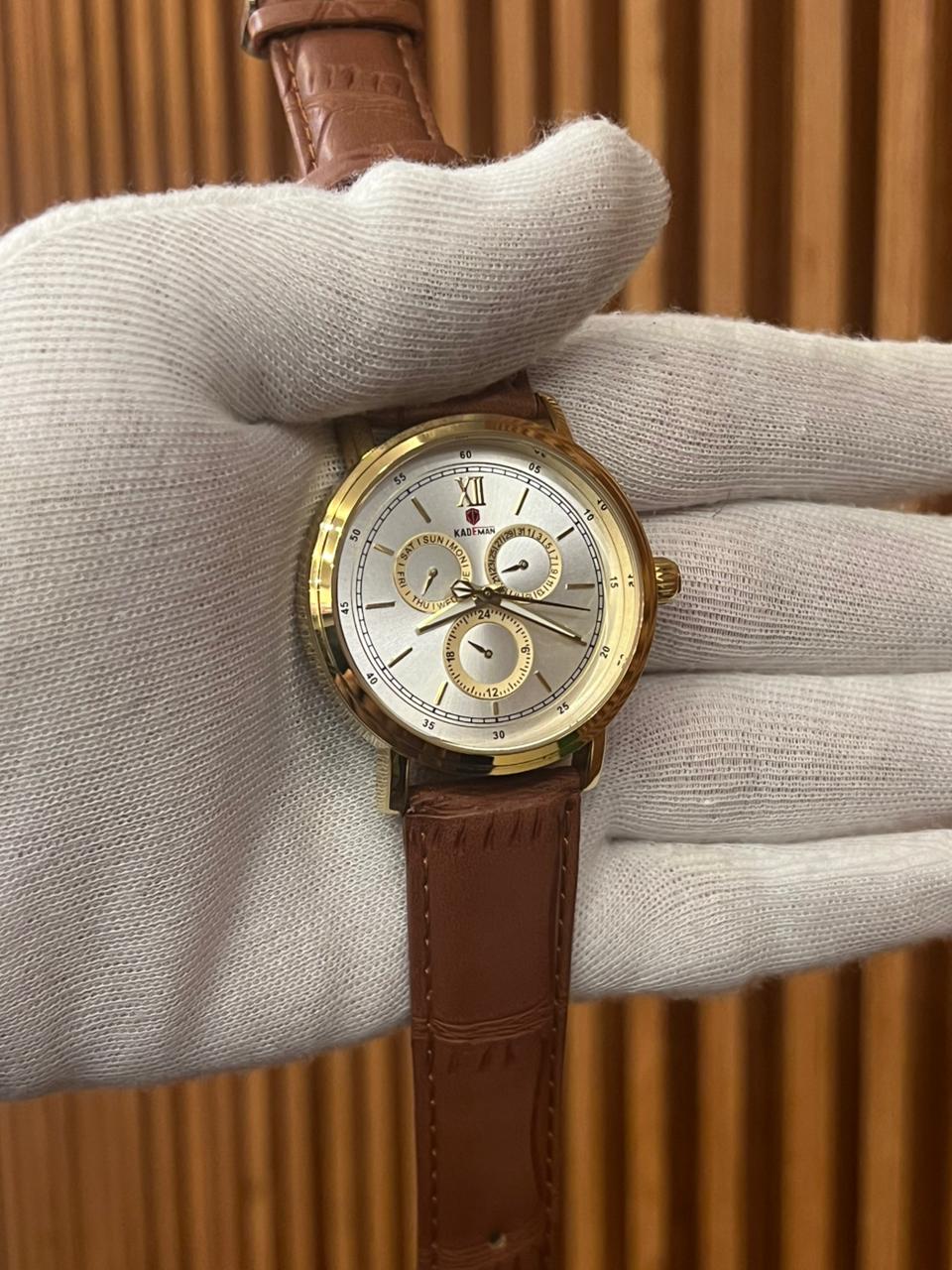 Kademan K9011 Quartz Leather Strap Watch