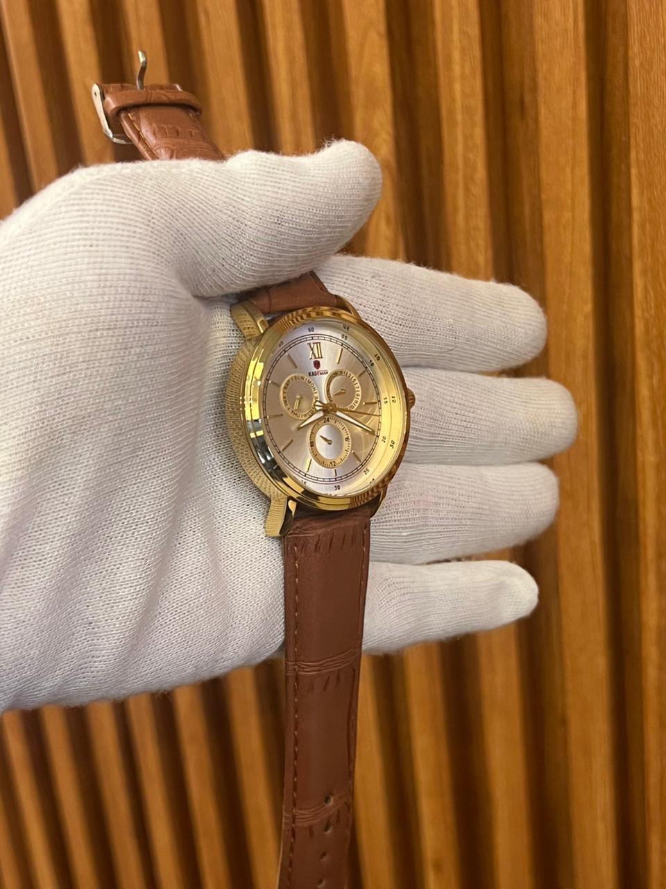 Kademan K9011 Quartz Leather Strap Watch